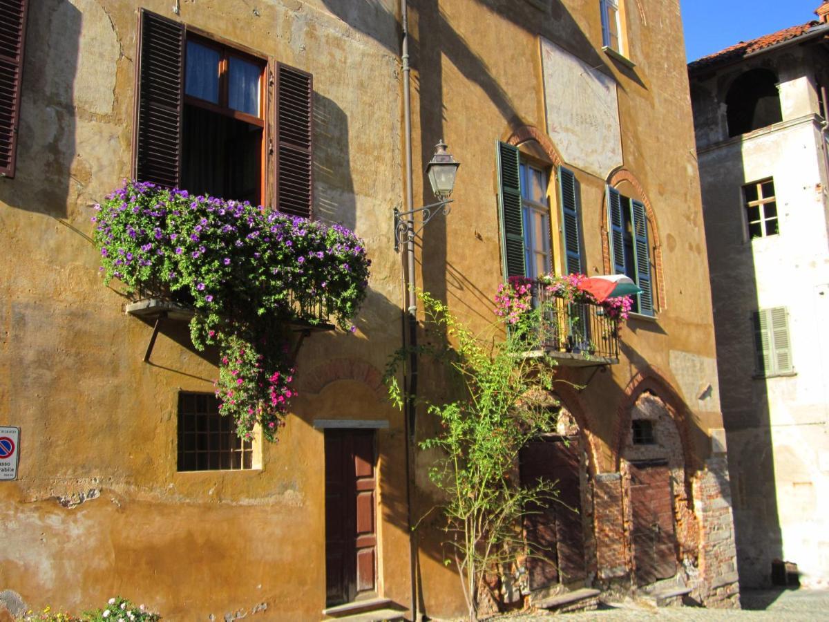Saluzzo Historic Center Apartment ภายนอก รูปภาพ